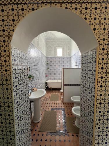 Koupelna v ubytování Riad Altura Coliving