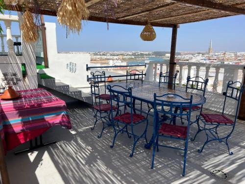Balkón nebo terasa v ubytování Riad Altura Coliving