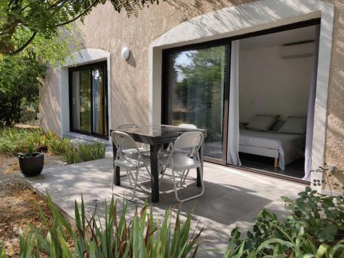 Appartement Nîmes, France
