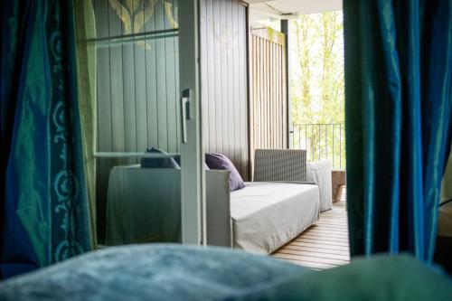 Un lugar para sentarse en Seerose Resort & Spa