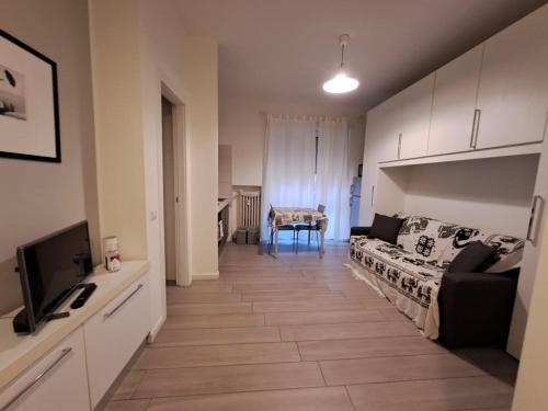 Grazioso Monolocale in Via Calzecchi Milano