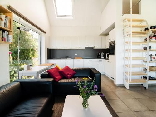 Una cocina o cocineta en Holiday home Viroinval for seven person