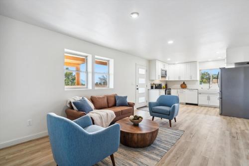 Η κουζίνα ή μικρή κουζίνα στο Casa De Coyote Luxury 7br 16 plus guest retreat