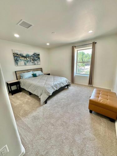 Ένα ή περισσότερα κρεβάτια σε δωμάτιο στο Casa De Coyote Luxury 7br 16 plus guest retreat