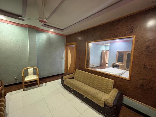Katil atau katil-katil dalam bilik di Glorious Continental Hotel