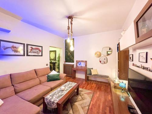 Charming apartment - Downtown, Airport, Bernabeu in minutes