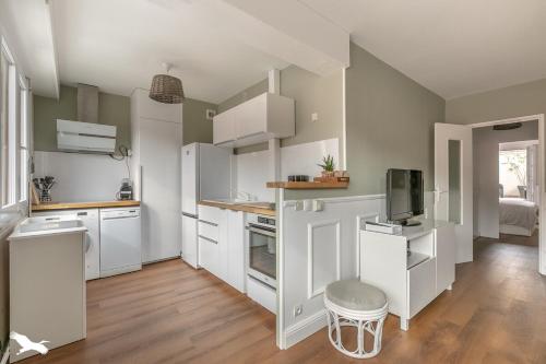 ArcachonT2 rénové avec terrasse & parking privé Plage à pied 2 min