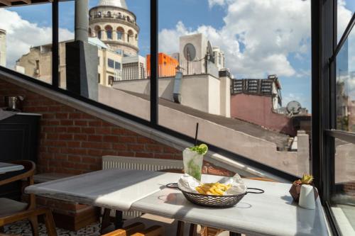 Mad på hotellet eller i nærheden