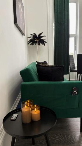Un lugar para sentarse en Seaview apartment in Rothesay