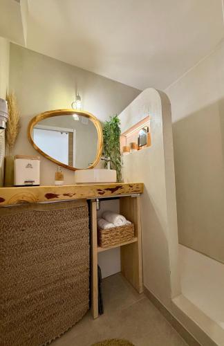 SETE EVASION Jardin, Parking privé gratuit, Climatisé, Wi-Fi, à 5mn plage, tout Confort