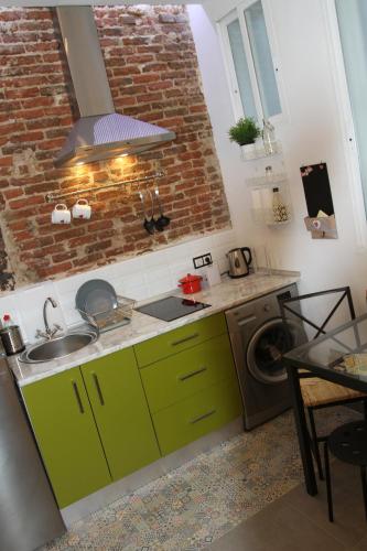 Encantador Apartamento en el Corazón de Madrid