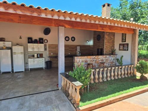 Køkken eller tekøkken på Chacara Flores em Vida - Olímpia SP