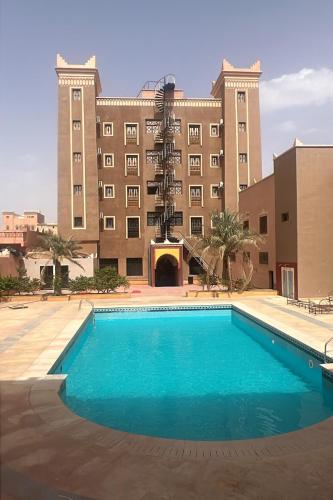 La alberca dentro o cerca de Hotel Ourida Zagora