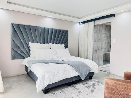 Postel nebo postele na pokoji v ubytování Maletjane Holiday Resort