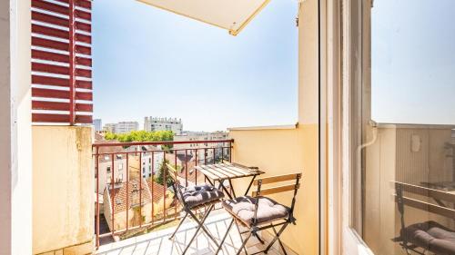 Loft lumineux avec Netflix & parking privé, proche centre Dijon