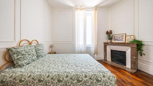 Appartement cosy avec terrasse, accès gare Dijon à pied
