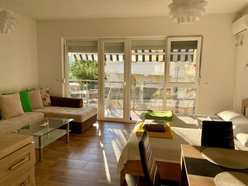 Гостиная зона в Wonder home