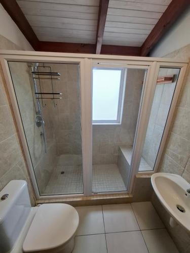 Ένα μπάνιο στο Suite 24 at Stadtmitte Central