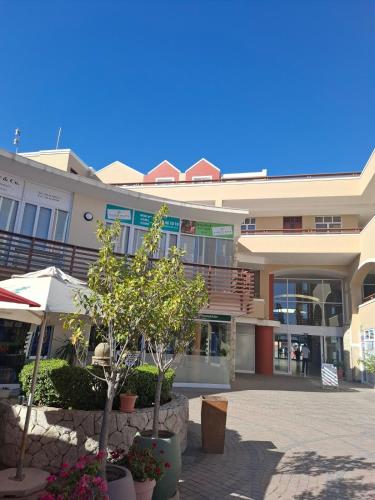 Το κτήριο όπου στεγάζεται  το διαμέρισμα