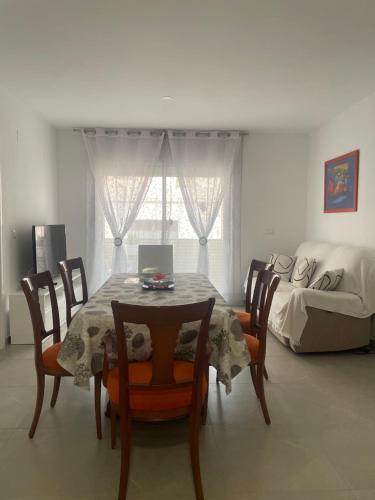 Χώρος καθιστικού στο Apartamento Sant Carlos de la Ràpita