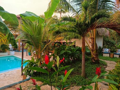 Piscina di Hotel Cabañas Puesta del Sol o nelle vicinanze