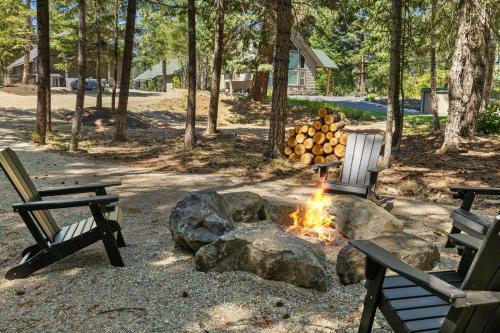 Φωτογραφία από το άλμπουμ του Creekside Haven, a modern mountain escape σε Cle Elum