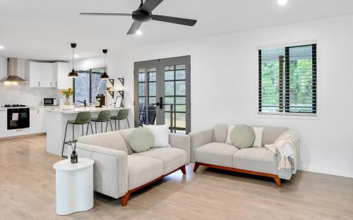 Gallery image of Fig Tree Cottage @ Sunshine Grove in Peachester