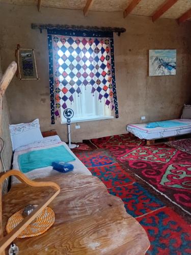 Una cama o camas en una habitación de Japar