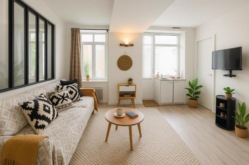 Charming getaway in Le MARAIS - OBERKAMPF working & living
