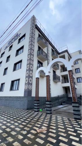 Bangunan di mana terletaknya hotel