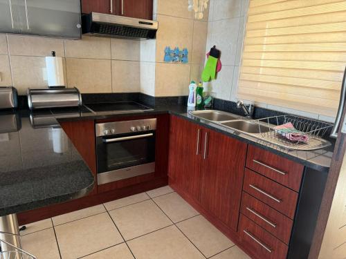 Η κουζίνα ή μικρή κουζίνα στο Nautica flat 401