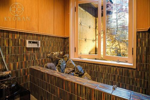 KYORAN RUANTEI-Vacation STAY 72398