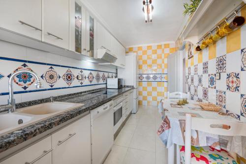 Køkken eller tekøkken på Apartamento Adriana