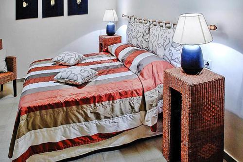 Ένα ή περισσότερα κρεβάτια σε δωμάτιο στο Istron Collection Villa with terrace