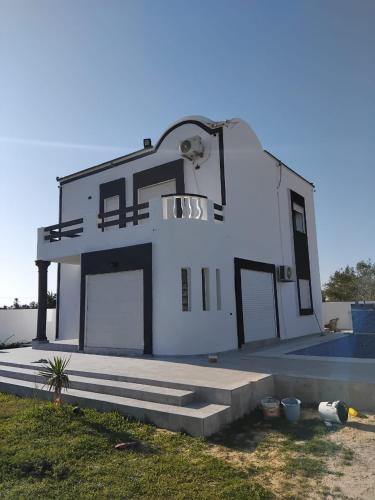 Villa HALIM