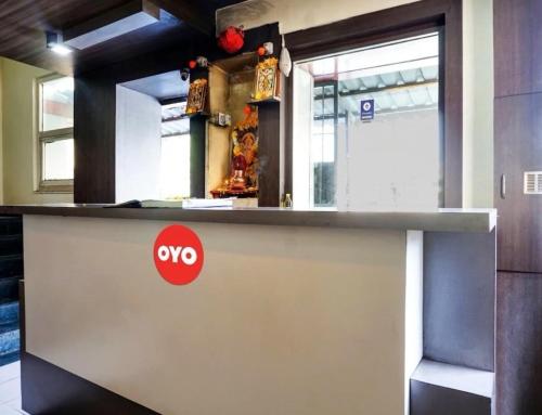Hotel O New Kailash Restaurant and Lodgingに飾ってある許可証、賞状、看板またはその他の書類