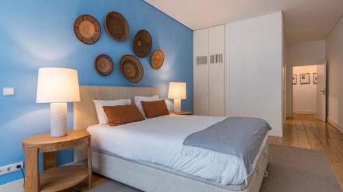 Charming 2BDR Santos Apartment by LovelyStay