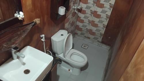 Koupelna v ubytování Paje lounge