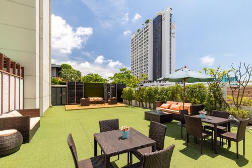 Zahrada ubytování Movenpick Suriwongse Hotel Chiang Mai