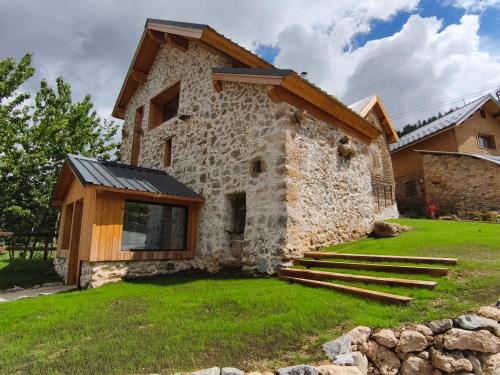 Φωτογραφία από το άλμπουμ του Chalet l'ESTIVE σε Roubion