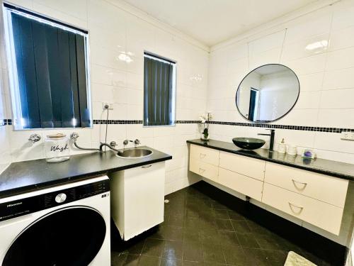 Fotografie z fotogalerie ubytování Corporate 3 Bedroom Apartment v destinaci South Hedland