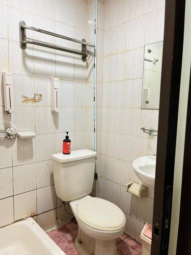 Un baño de NamRoom at Margot Jaksa