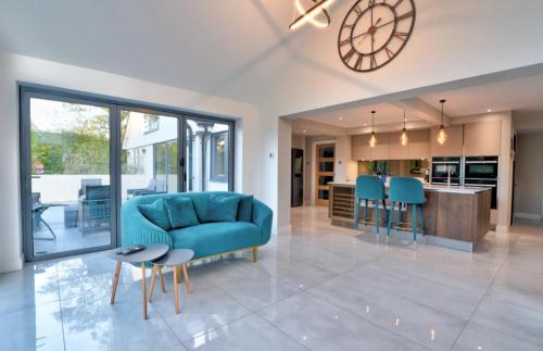 Η κουζίνα ή μικρή κουζίνα στο Stunning large house in Green Dunmow