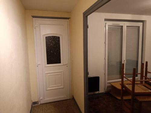 Φωτογραφία από το άλμπουμ του Logement rustique pont de menat les gorges de la Sioule σε Menat
