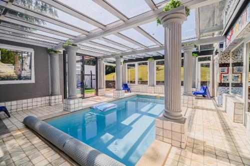 4 Bedroom Villa with Heated Indoor Pool Jajo & Pajo
