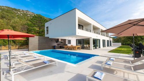 Villa Adria Blue by Villas Holiday