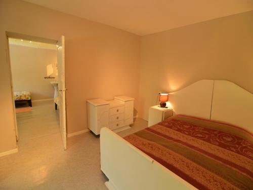 Una cama o camas en una habitación de Family Villa in Ferrières