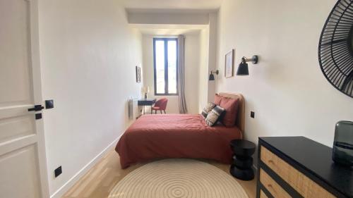 Duplex de charme au cœur du Triangle dOr