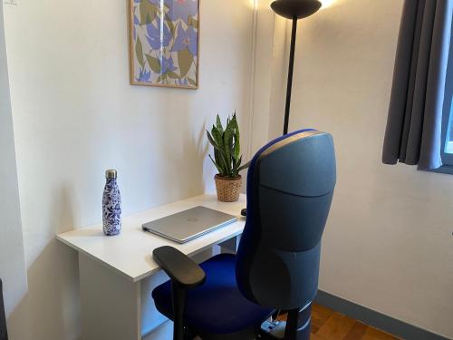 Easy and accessible beach flat near the university