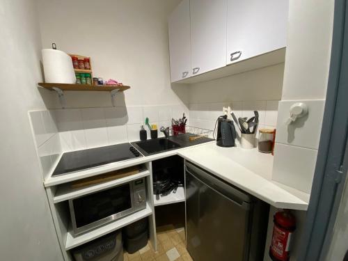 Easy and accessible beach flat near the university